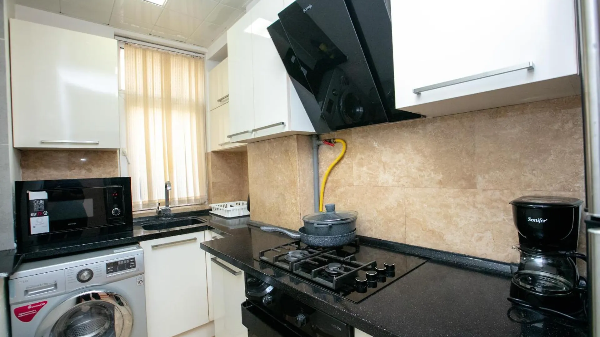Old City Hatefi Apartments 바쿠