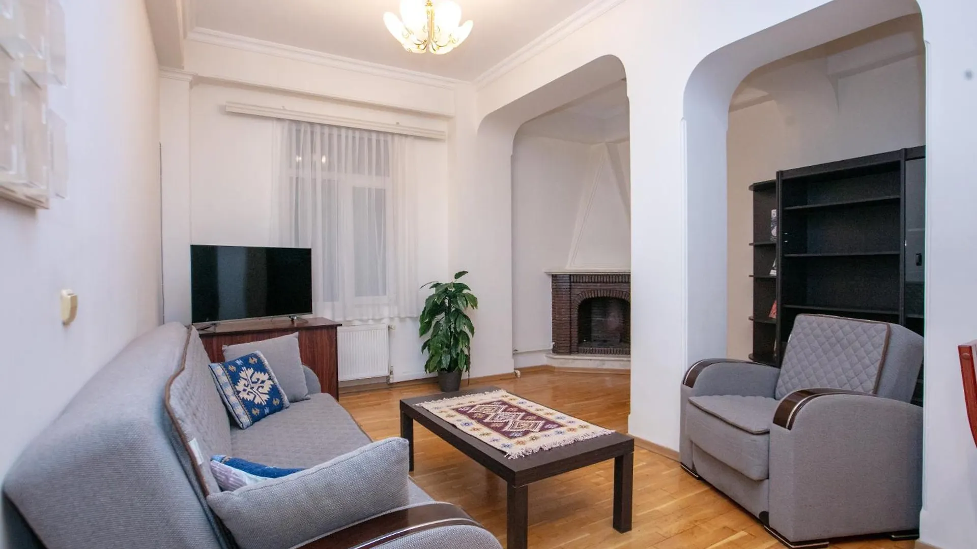 Old City Hatefi Apartments 바쿠 0*,  아제르바이잔