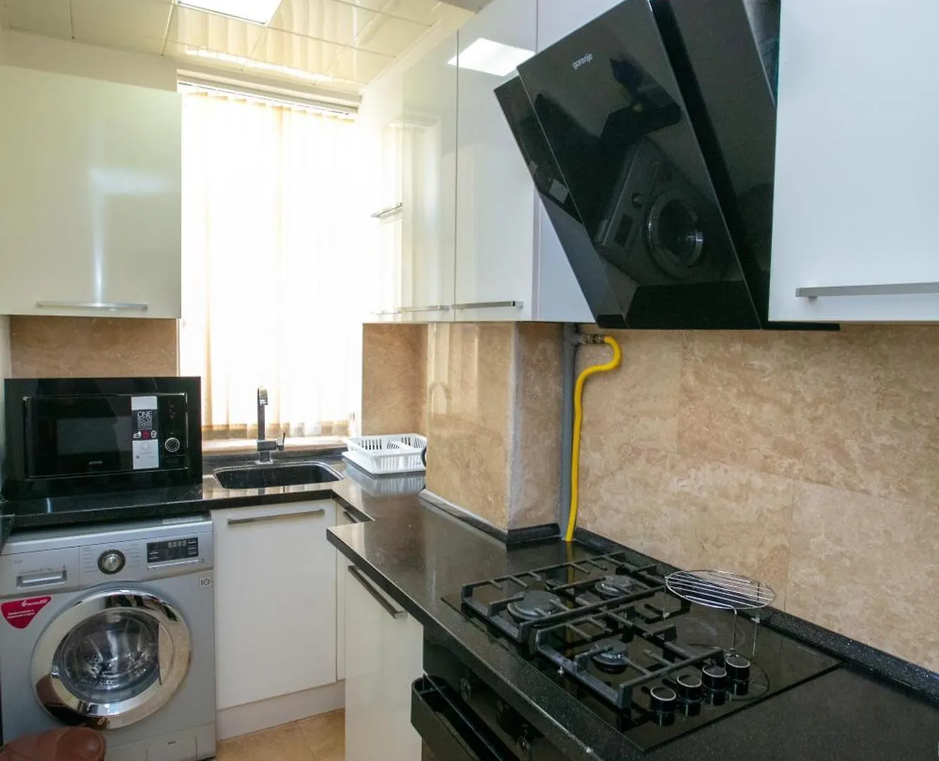 아파트호텔 Old City Hatefi Apartments 바쿠